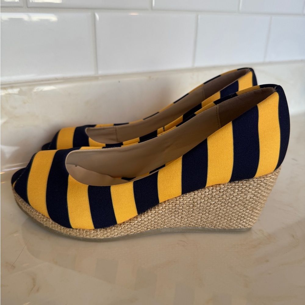 Lilly Bee Espadrille Wedge women’s size 8